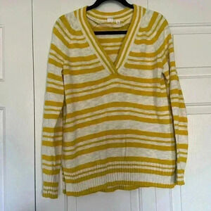 EUC Women’s Gap V-Neck Sweater, Golden Yellow/White, Size S